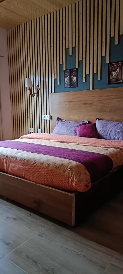 Starry Sky Hotel Joshīmath 外观 照片